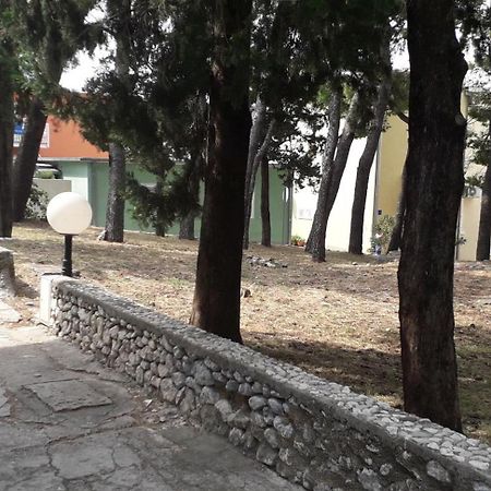 Apartment Perovic Baska Voda Luaran gambar