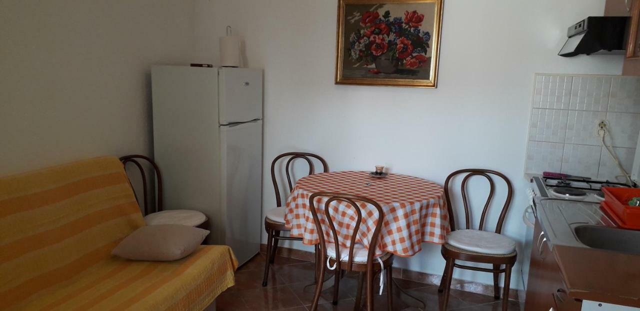 Apartment Perovic Baska Voda Luaran gambar
