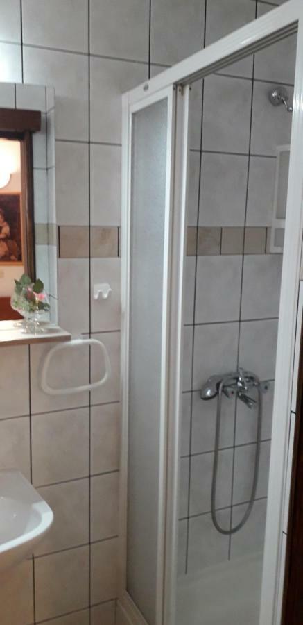 Apartment Perovic Baska Voda Luaran gambar